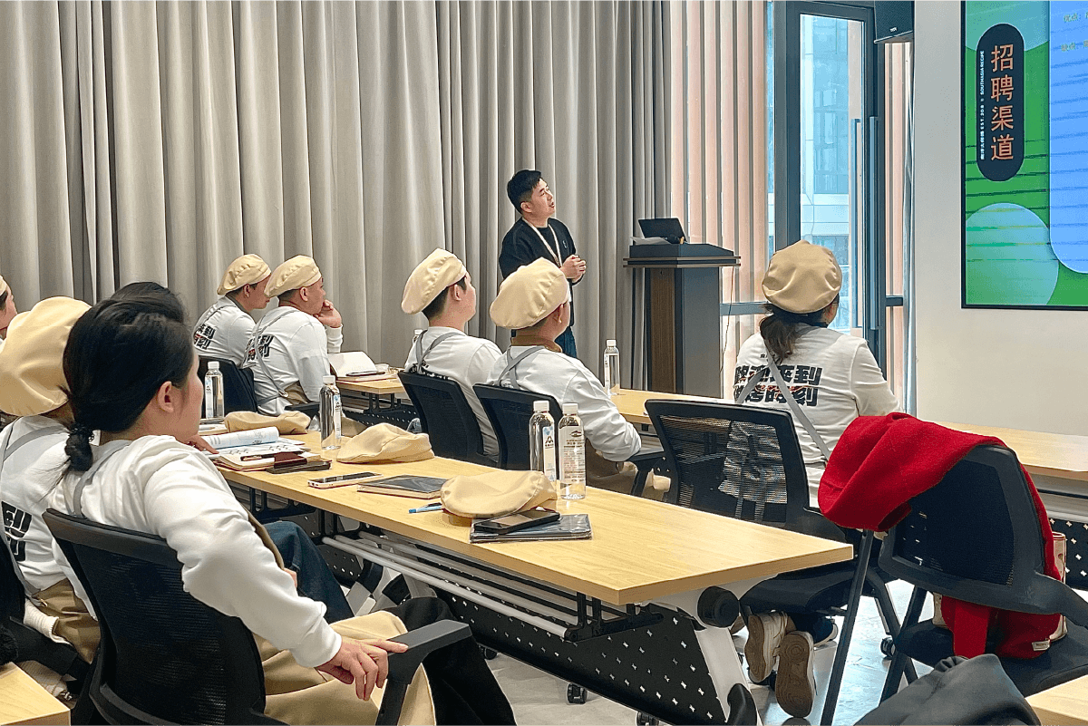 新消费时代:南洋大师傅的品牌年轻化实践(图1) 新消费时代:南洋大师傅的品牌年轻化实践(图1)